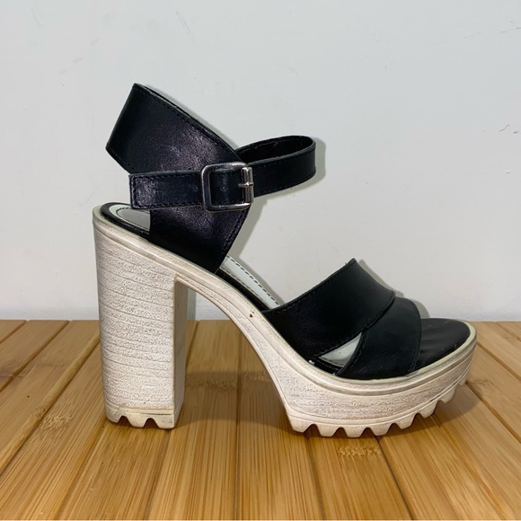 LAST CHANCE | Lug Sole Platform Heels - Picture 10 of 16